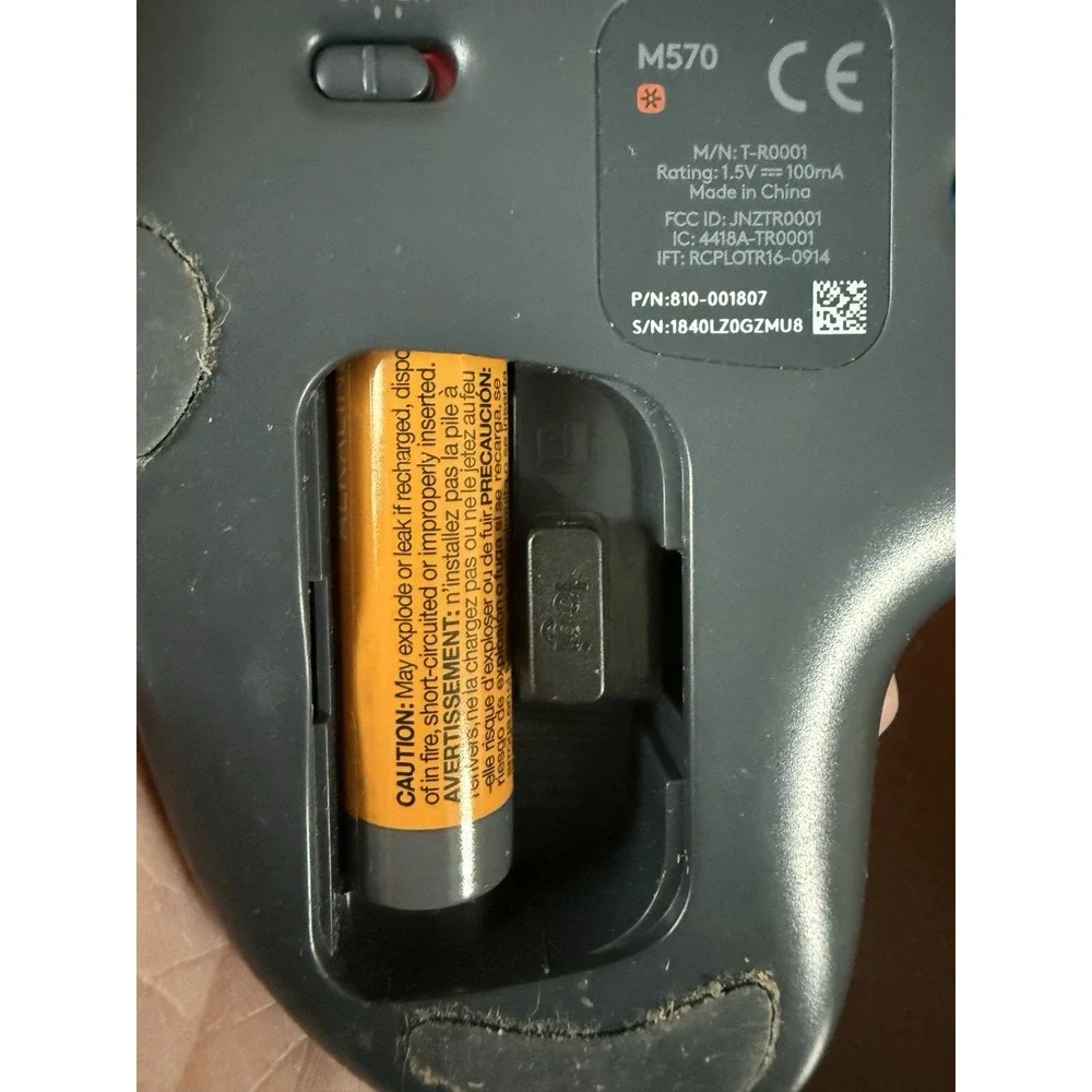 Logitech M570 Wireless Trackball Mouse w/USB Receiver Working